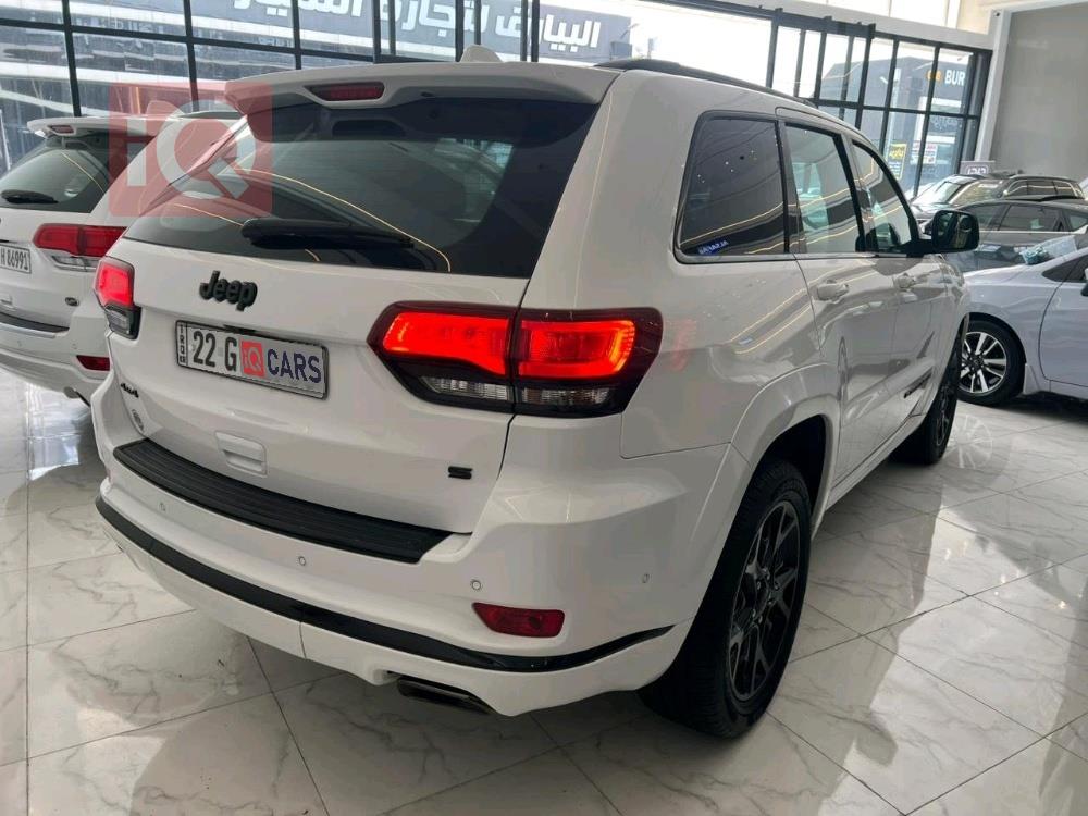 جيب جراند شيروكي